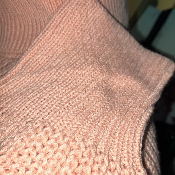 NEW FAVOURITE TURTLE NECK BNWT - Picture 4 of 9